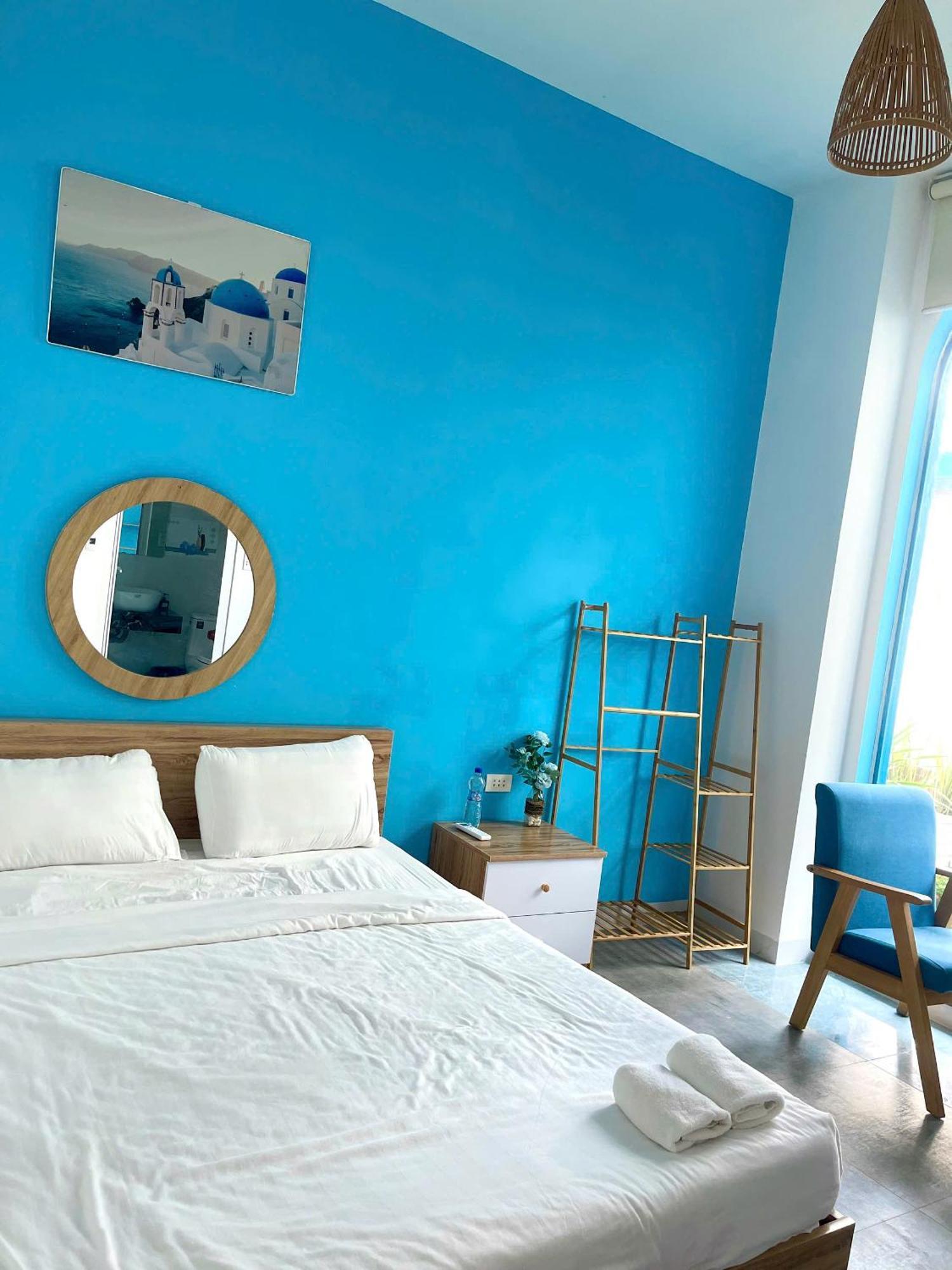Santorini House And Coffee Hotel Da Nang Bagian luar foto