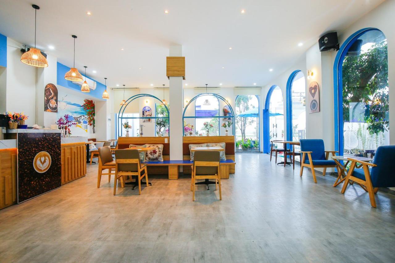 Santorini House And Coffee Hotel Da Nang Bagian luar foto