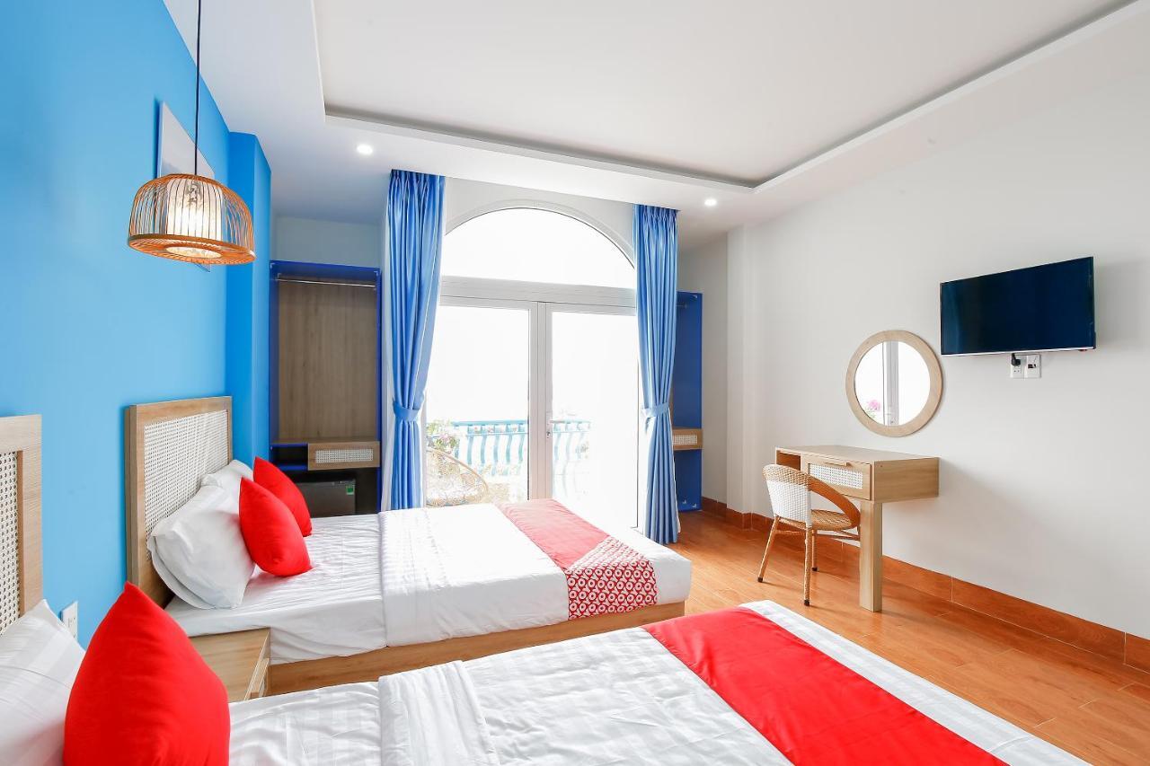Santorini House And Coffee Hotel Da Nang Bagian luar foto