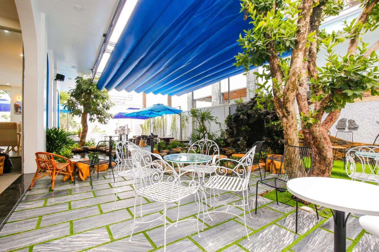 Santorini House And Coffee Hotel Da Nang Bagian luar foto