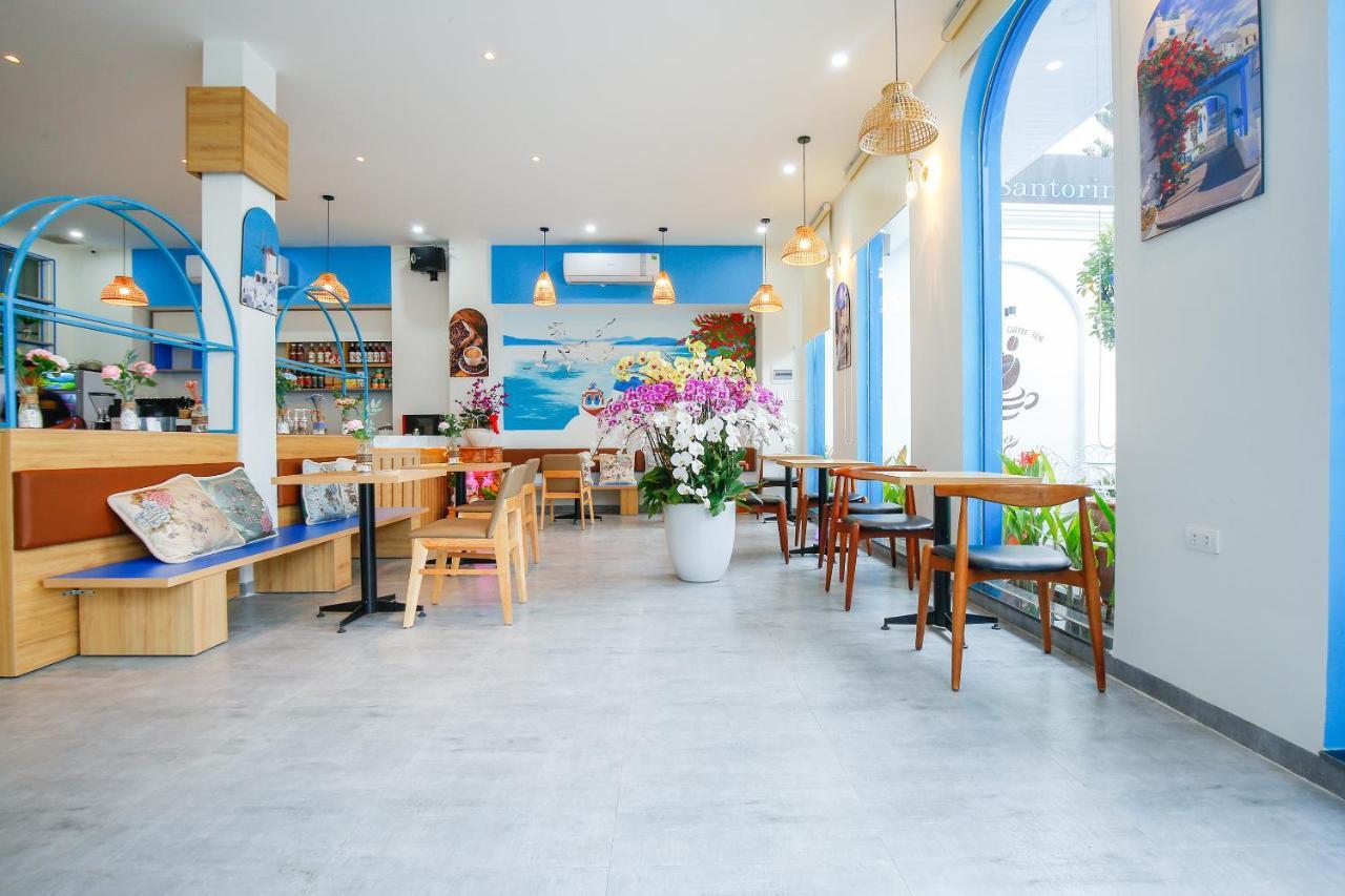 Santorini House And Coffee Hotel Da Nang Bagian luar foto